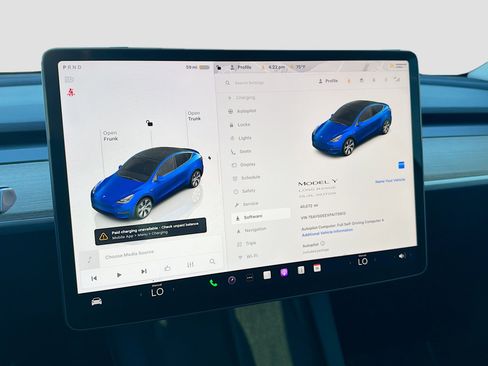 Used 2023 Tesla Model Y Long Range image 27