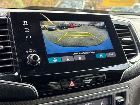 Used 2024 Honda Passport TrailSport image 29