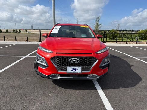 Used 2019 Hyundai Kona Ultimate FWD image 2
