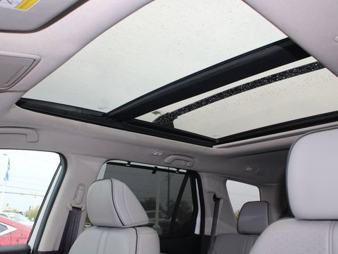 Certified 2023 Honda Pilot Elite image 33