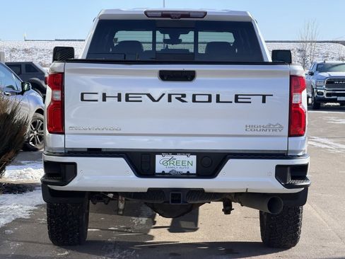 Used 2020 Chevrolet Silverado 2500 High Country w/ Technology Package image 8