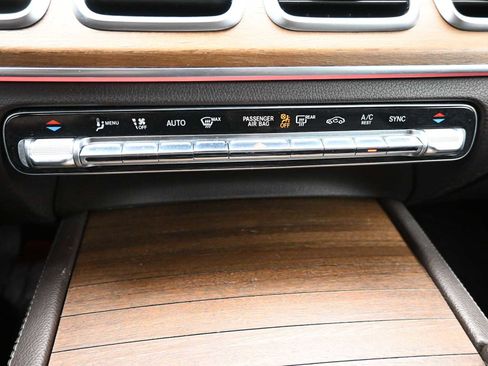 Used 2022 Mercedes-Benz GLS 450 GLS 450 image 24