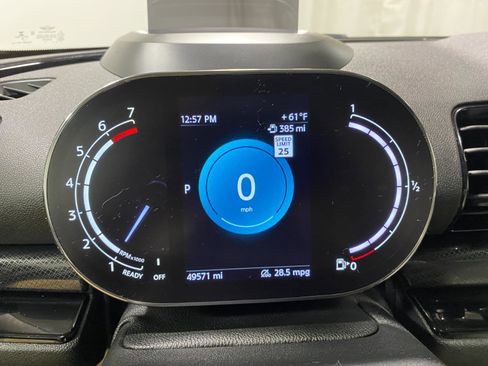 Certified 2023 MINI Cooper Clubman S image 10