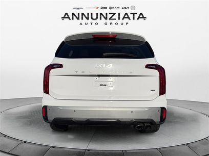 Used 2023 Kia Telluride S w/ S Sunroof Package