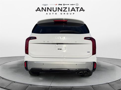 Used 2023 Kia Telluride S w/ S Sunroof Package image 4