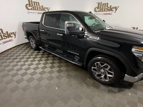 Used 2026 GMC Sierra 1500 SLT w/ SLT Premium Package AWD/4WD image 2