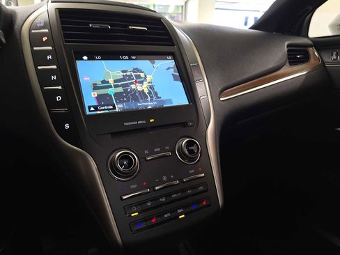 Used 2016 Lincoln MKC Reserve image 29