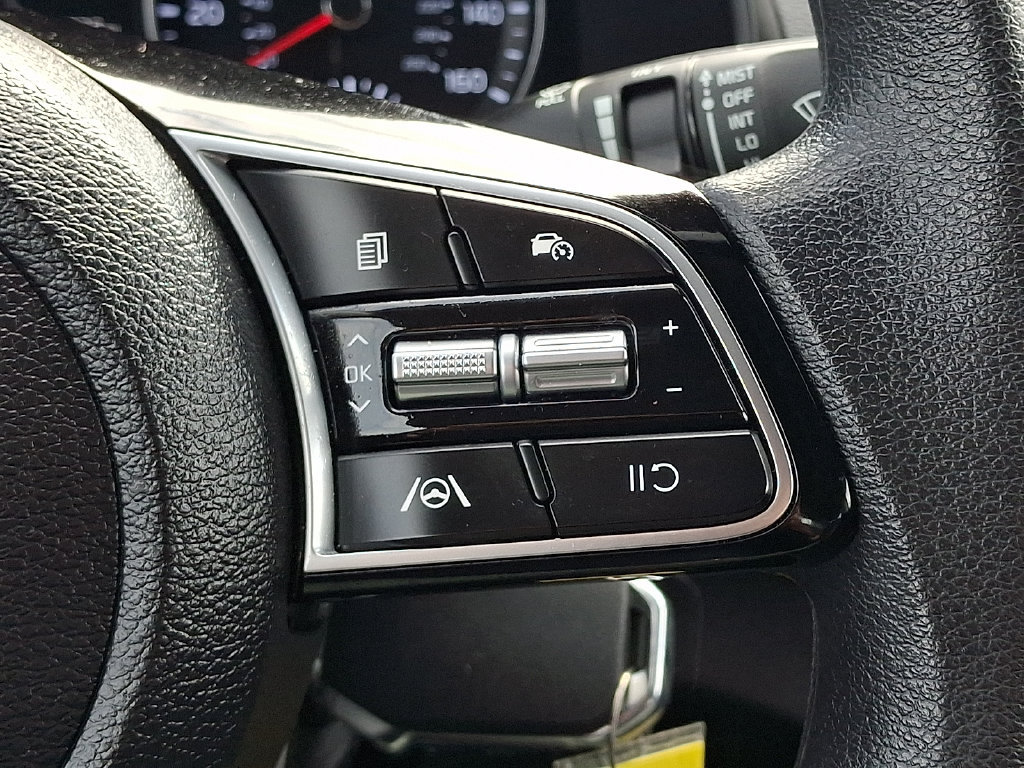Used 2024 Kia Forte LXS w/ LXS Technology Package FWD image 24