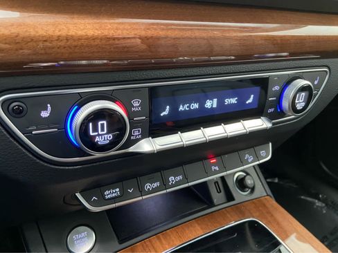 Used 2022 Audi Q5 2.0T Premium image 31