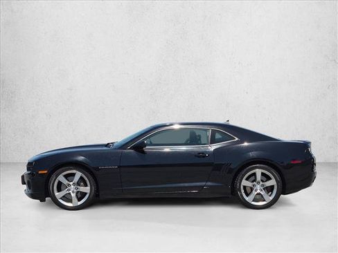 Used 2010 Chevrolet Camaro SS w/ RS Package RWD image 9