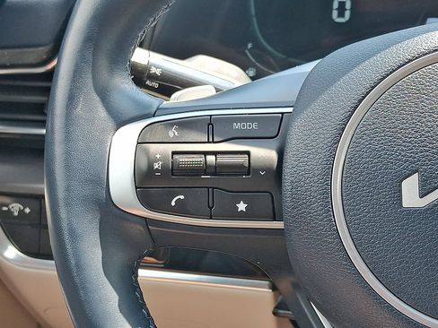 Certified 2023 Kia Sportage EX AWD/4WD image 9
