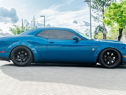 Used 2020 Dodge Challenger R/T Scat Pack RWD image 5