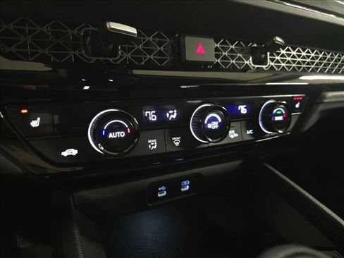 Used 2024 Honda Accord EX-L image 23