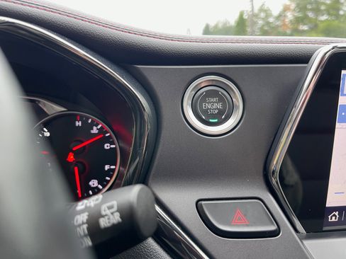 Used 2019 Chevrolet Blazer RS image 58