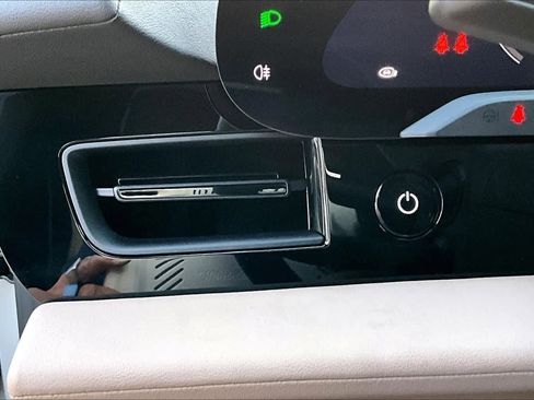 Used 2022 Porsche Taycan 4 Cross Turismo image 28