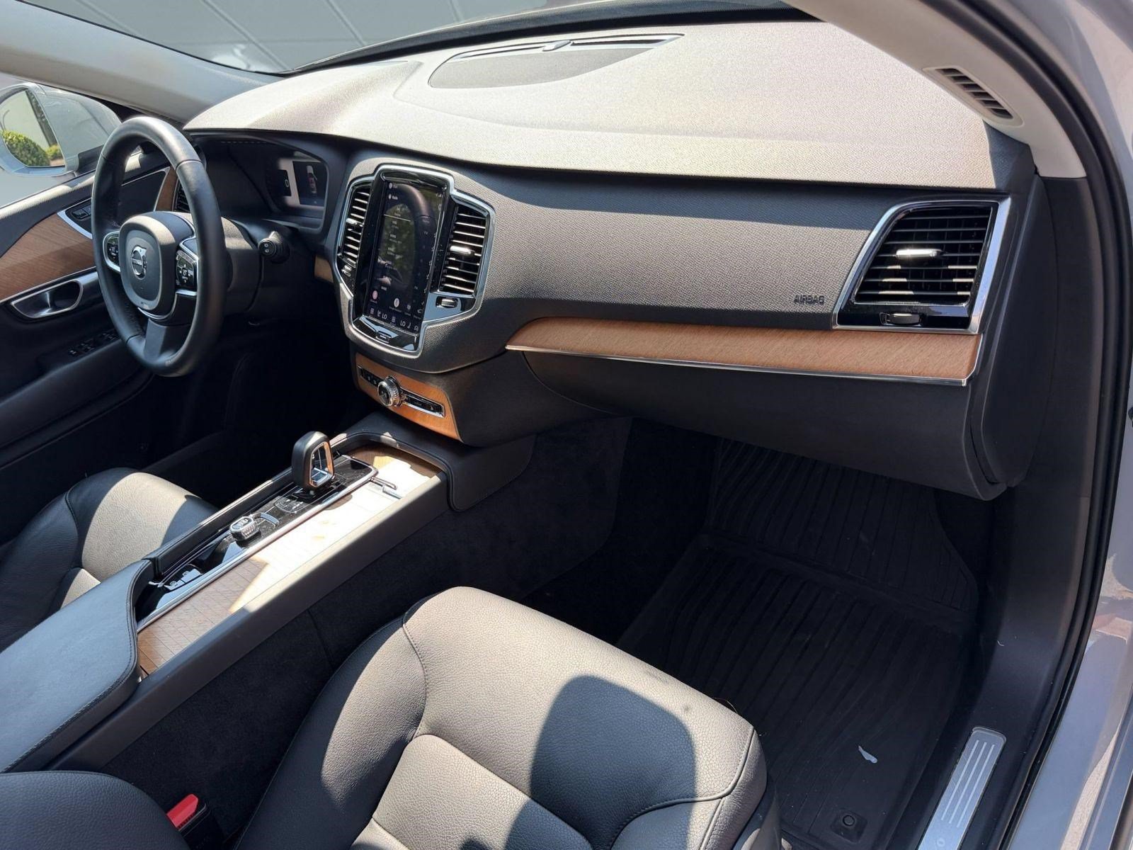 Certified 2024 Volvo XC90 B6 Plus w/ Protection Package Premier AWD/4WD image 31