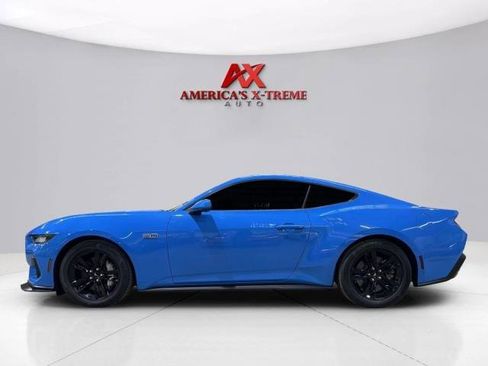 Used 2024 Ford Mustang GT RWD image 3
