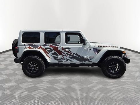 Used 2022 Jeep Wrangler Unlimited Rubicon w/ LED Lighting Group image 7