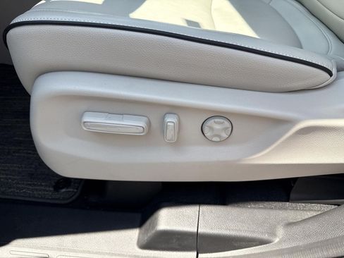 Certified 2026 Honda Odyssey Touring image 18