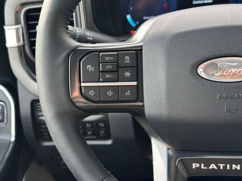 New 2025 Ford F250 Platinum image 28