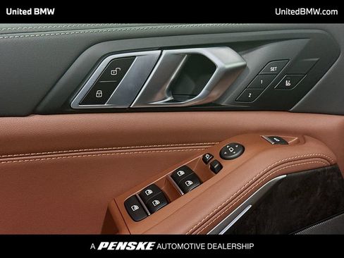 New 2026 BMW X5 xDrive50e w/ Executive Package AWD/4WD image 3