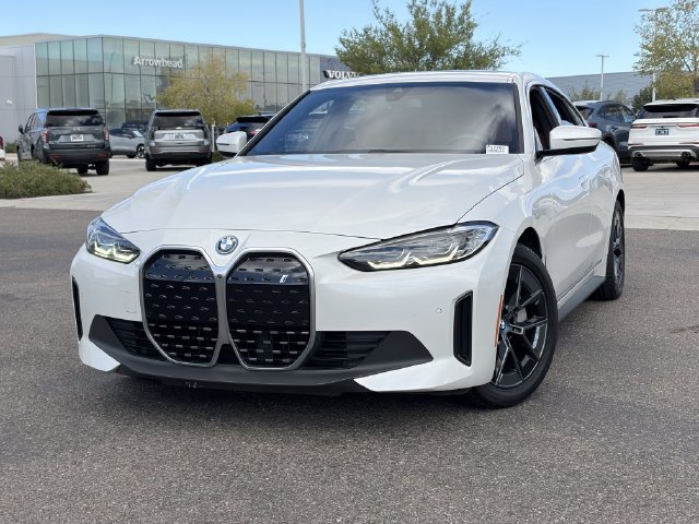 Certified 2023 BMW i4 eDrive40 w/ Premium Package RWD image 4