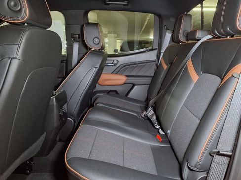 New 2026 GMC Canyon AT4 AWD/4WD image 12