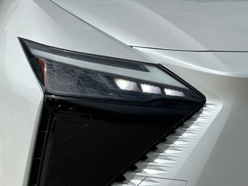 New 2026 Lexus RZ 450e AWD w/ Cold Area Package image 10