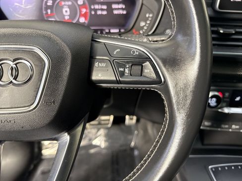 Used 2018 Audi SQ5 Prestige AWD/4WD image 12