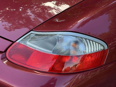 Used 2003 Porsche Boxster RWD image 33