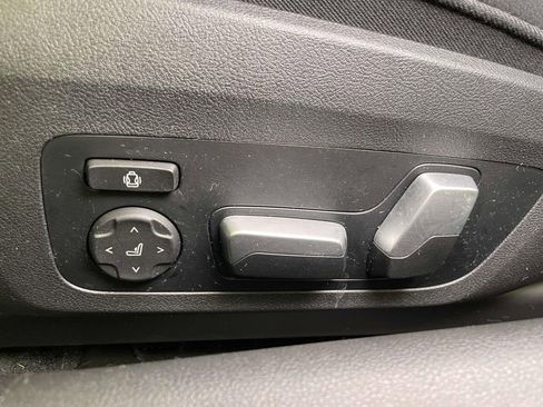 Used 2023 BMW M2 w/ Lighting Package image 17