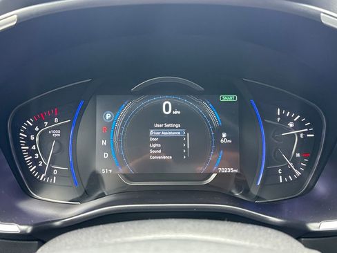 Used 2019 Hyundai Santa Fe Limited image 19