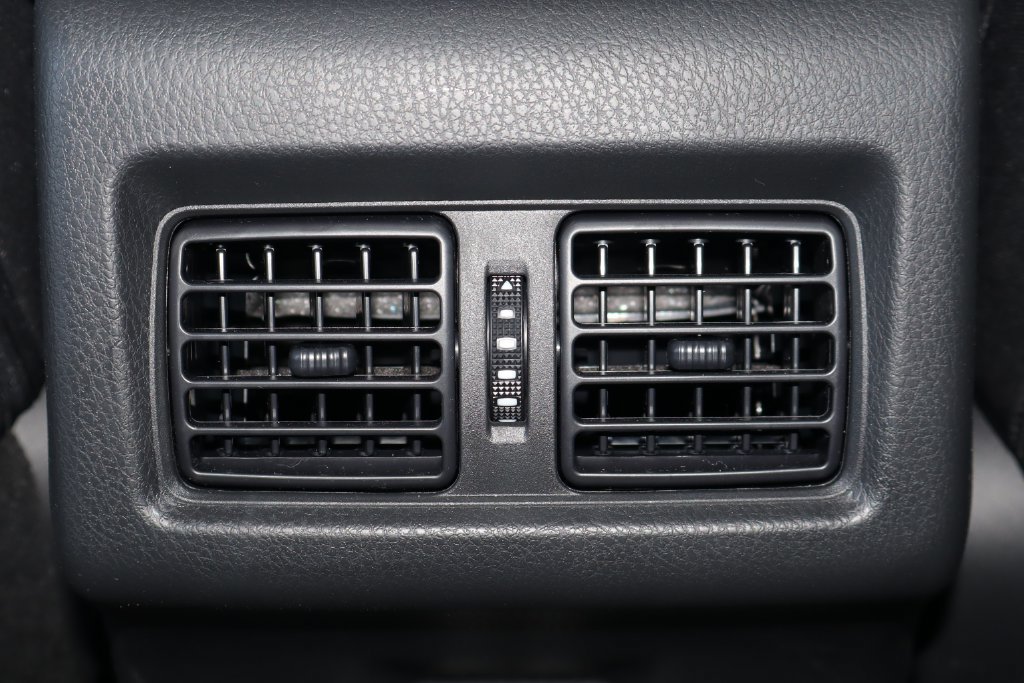 Used 2026 Toyota Camry LE FWD image 35
