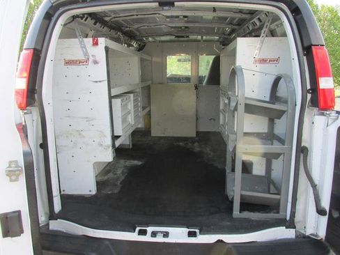 Used 2022 Chevrolet Express 2500 w/ Safety Package image 7