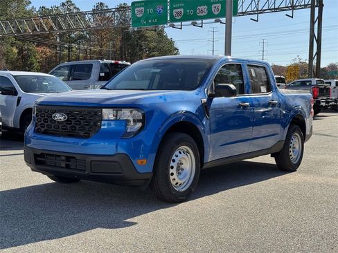 New 2025 Ford Maverick XL w/ Equipment Group 101A image 22