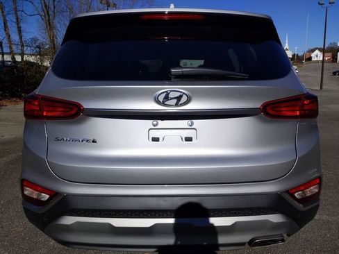 Used 2020 Hyundai Santa Fe SEL w/ Convenience Package FWD image 5