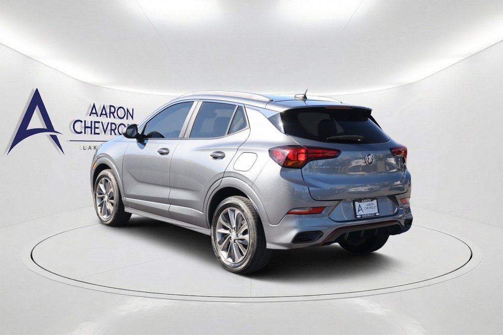 Used 2022 Buick Encore GX Select w/ Sport Touring Package FWD image 7