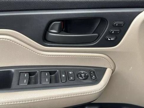 Used 2018 Honda Odyssey EX-L image 14