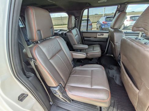 Used 2017 Ford Expedition EL King Ranch image 31