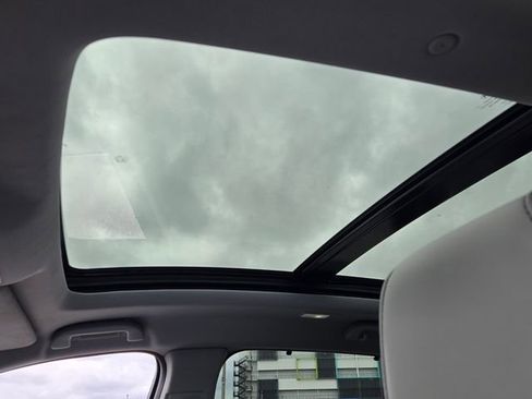 Certified 2024 Acura MDX FWD w/ Technology Package image 17