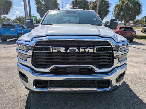 Used 2026 RAM 2500 Big Horn AWD/4WD image 9