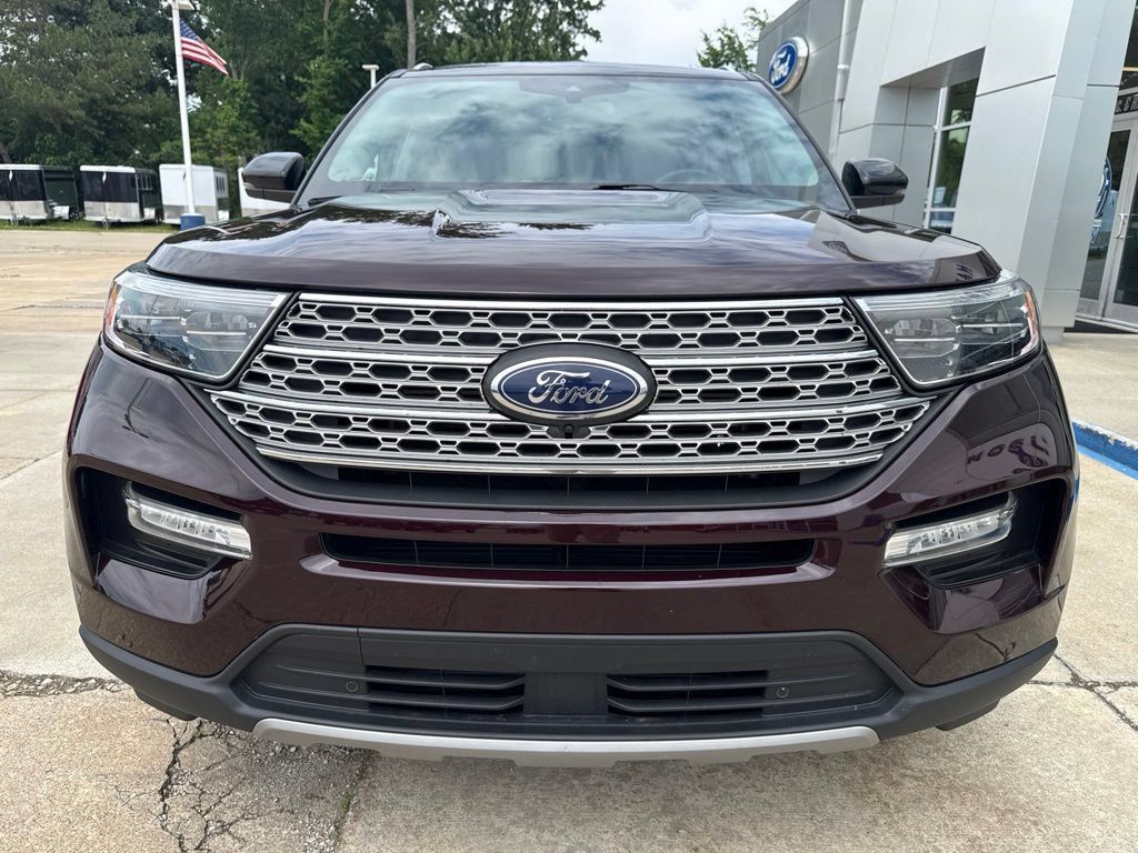 Used 2023 Ford Explorer Limited w/ Equipment Group 301A AWD/4WD image 35