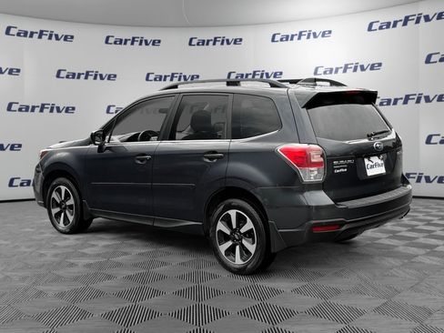 Used 2018 Subaru Forester 2.5i Limited AWD/4WD image 3