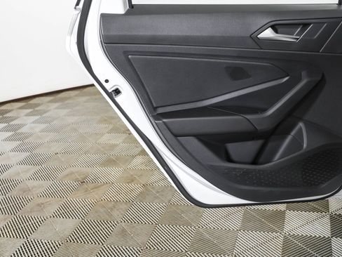 Used 2025 Volkswagen Jetta S FWD image 36