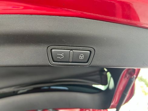 Used 2018 Alfa Romeo Stelvio Sport w/ Quick Order Package 22J Sport AWD/4WD image 34