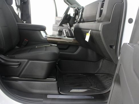 New 2026 GMC Sierra 1500 Elevation image 20