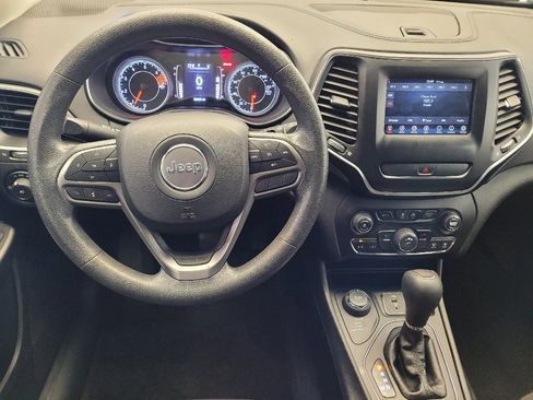 Used 2019 Jeep Cherokee Latitude w/ Popular Appearance Group image 22