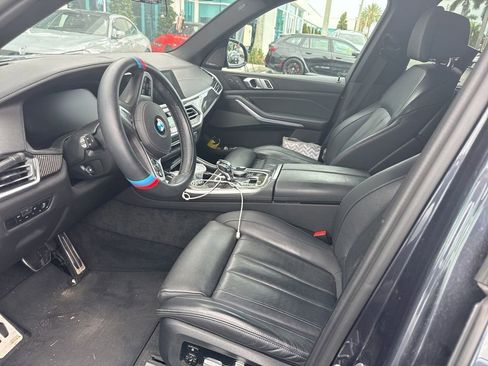 Used 2022 BMW X5 M50i w/ Executive Package AWD/4WD image 4