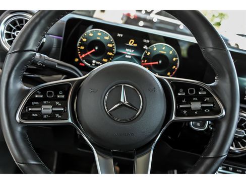 Certified 2023 Mercedes-Benz CLA 250 4MATIC image 17