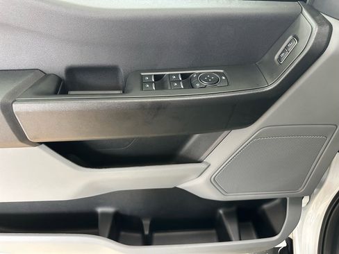 New 2026 Ford F250 XL w/ XL Chrome Package image 18